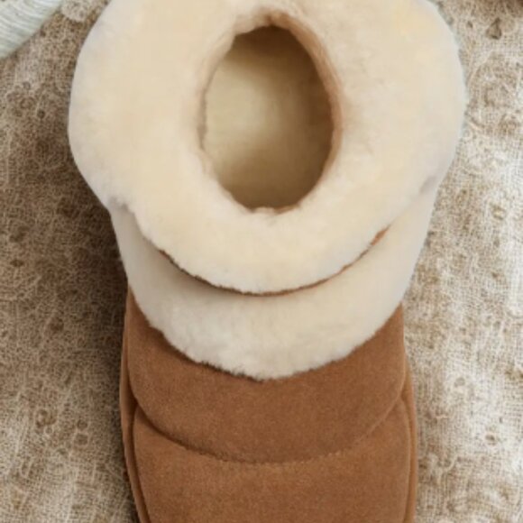NEW UGG Classic Chillapeak Shearling Platform Boots — Women’s Size 9 - Picture 3 of 16
